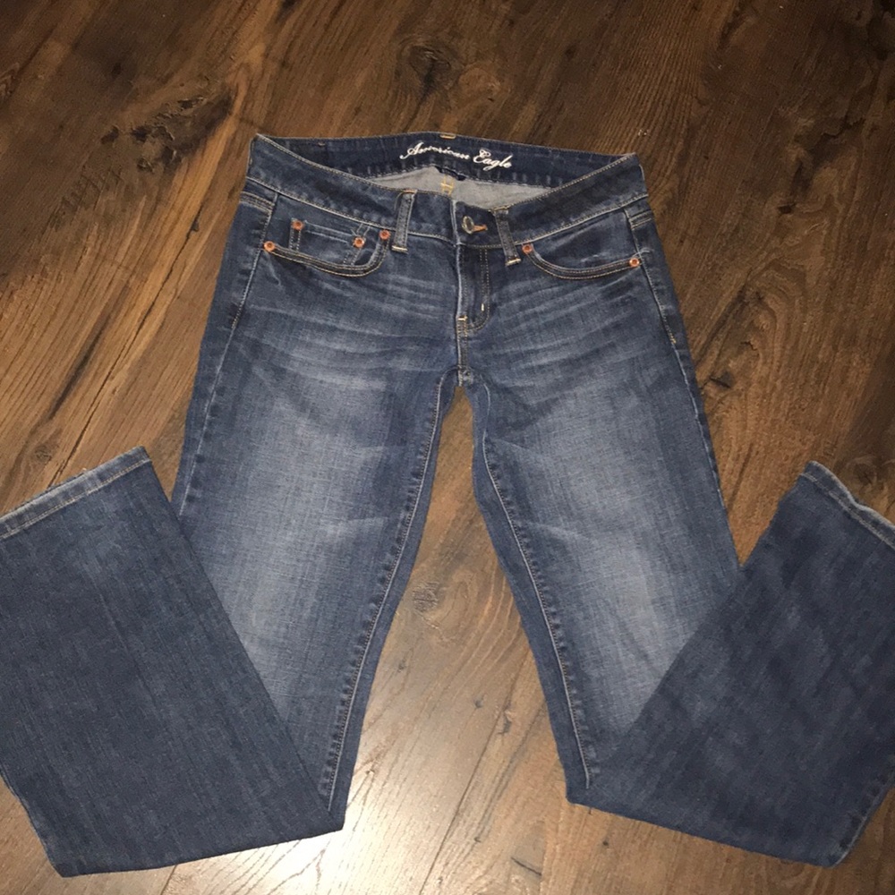 - American Eagle Favorite Boyfriend stretch jeans